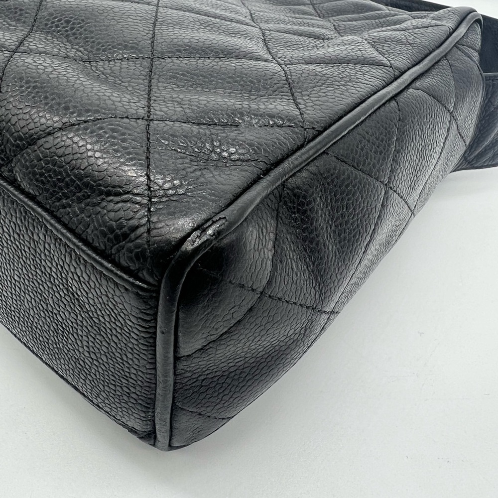 CHANEL VINTAGE Matelasse Black Caviar Leather Golden Ball Shoulder Crossbody Bag - Picture 12 of 17
